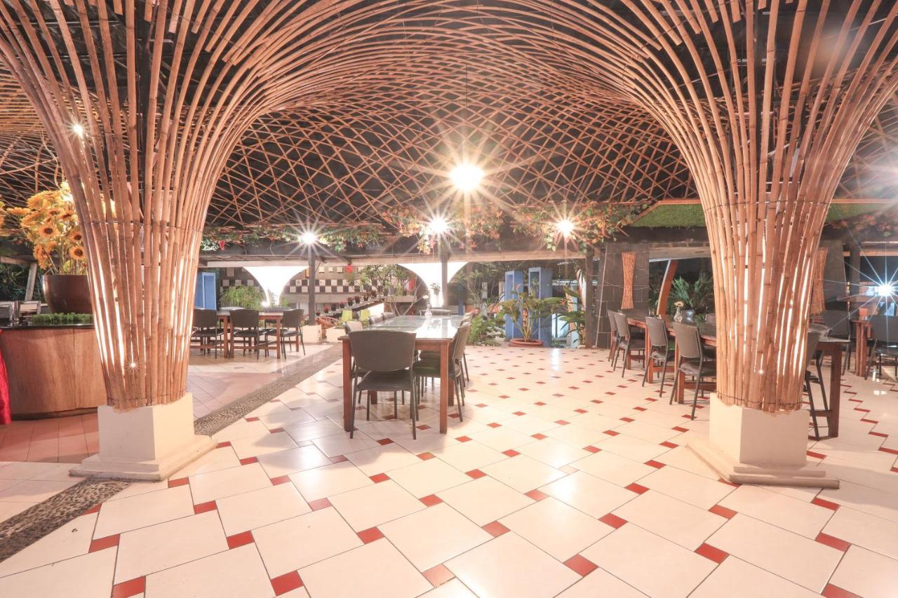The Village Resort Μπογκόρ Εξωτερικό φωτογραφία